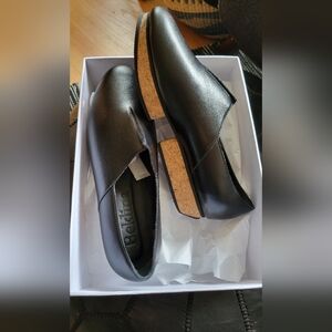 Beklina Tétouan Loafer Black, Size 11